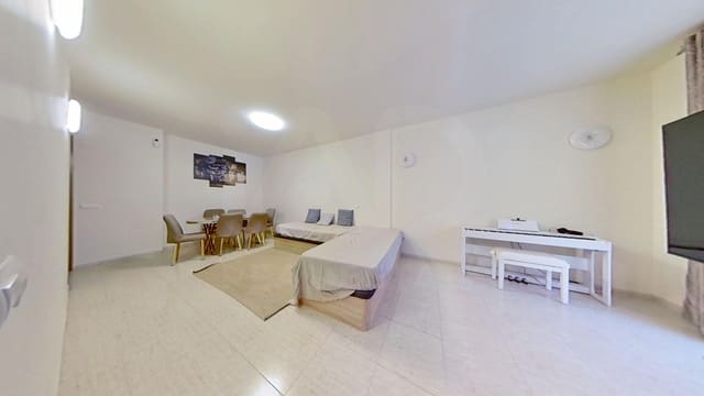 2 soverom Leilighet til salgs i L'Aldea med garasje - € 125 000 (Ref: 10163648)