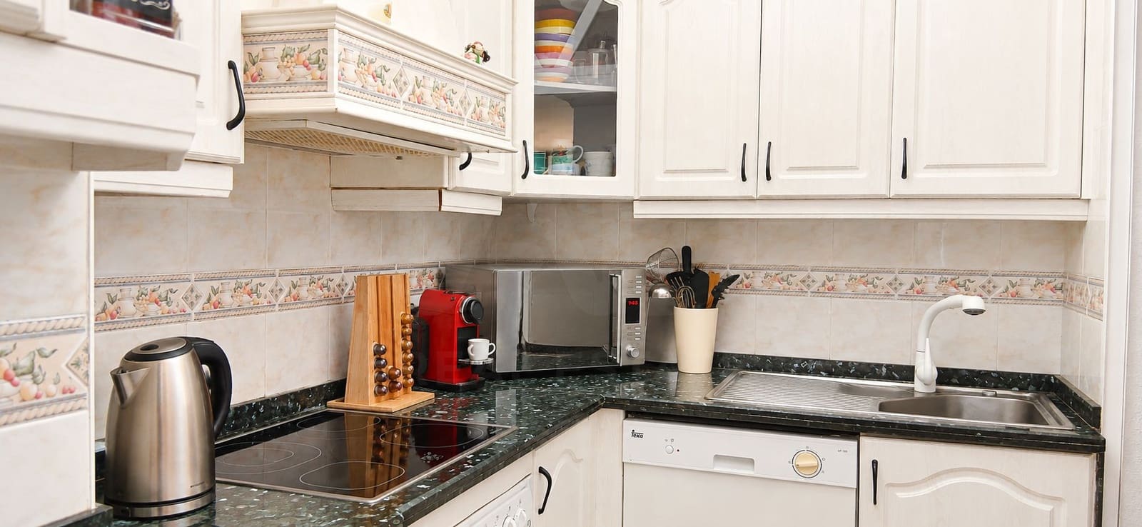 2 soveværelse Lejlighed til salg i Torremolinos med swimmingpool garage - € 439.000 (Ref: 10163657)