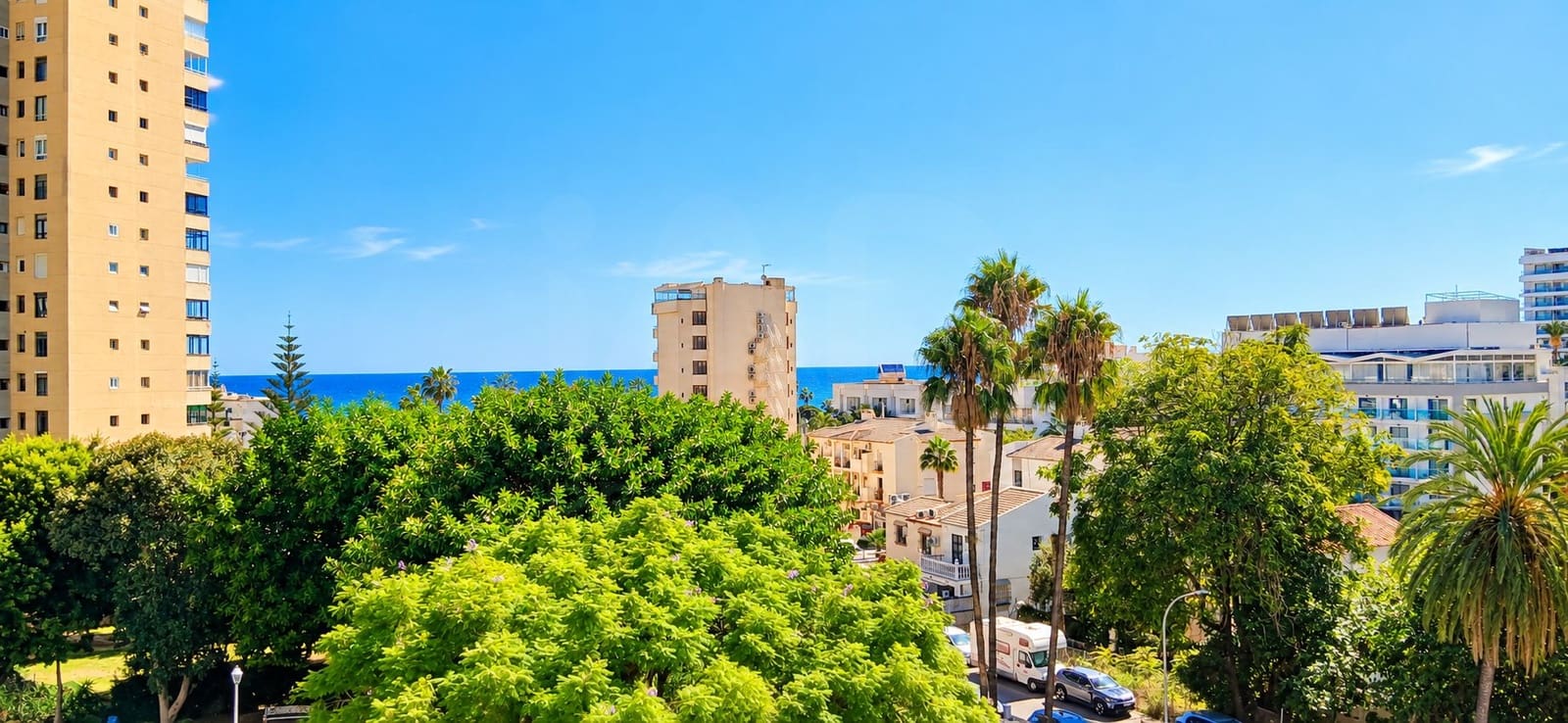 2 soveværelse Lejlighed til salg i Torremolinos med swimmingpool garage - € 439.000 (Ref: 10163657)