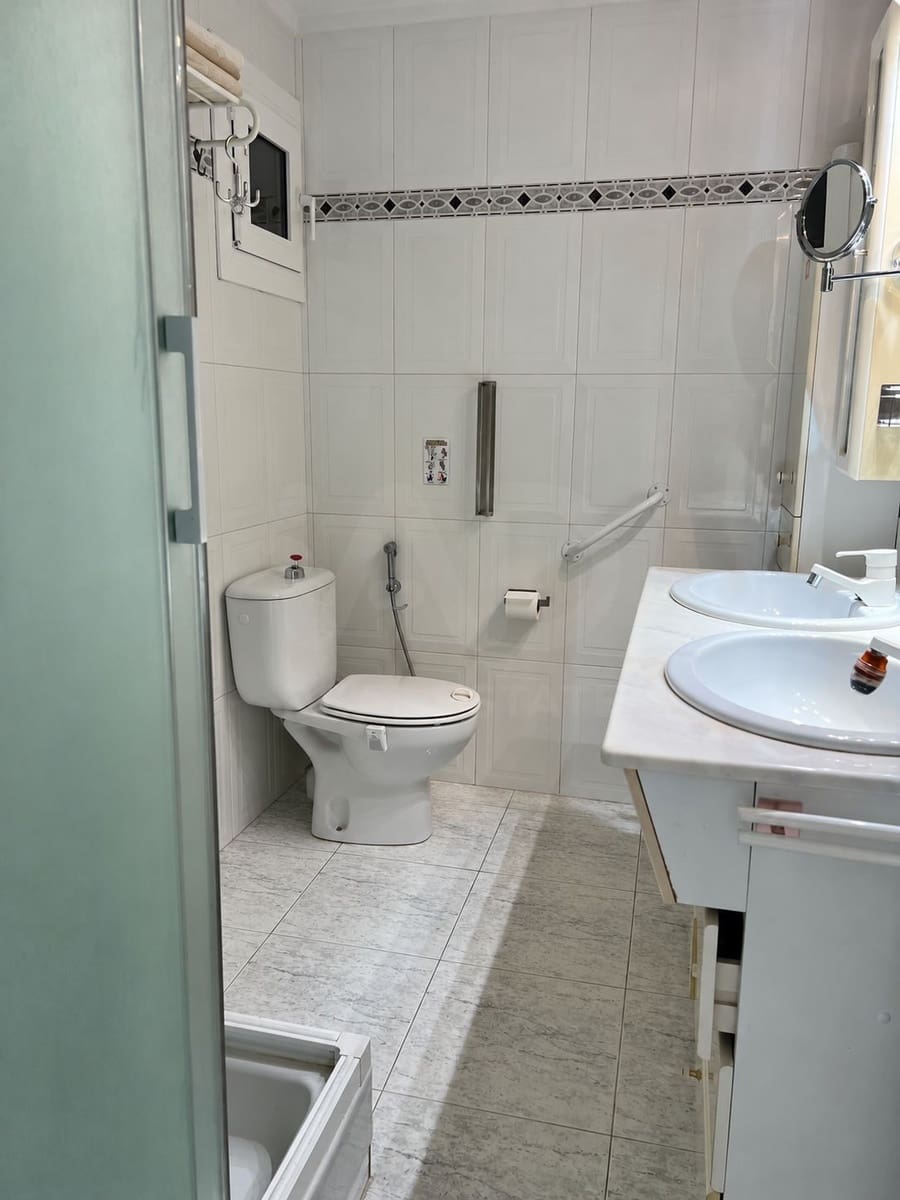 2 bedroom Apartment for sale in Platja d'Aro with garage - € 480,000 (Ref: 10163659)