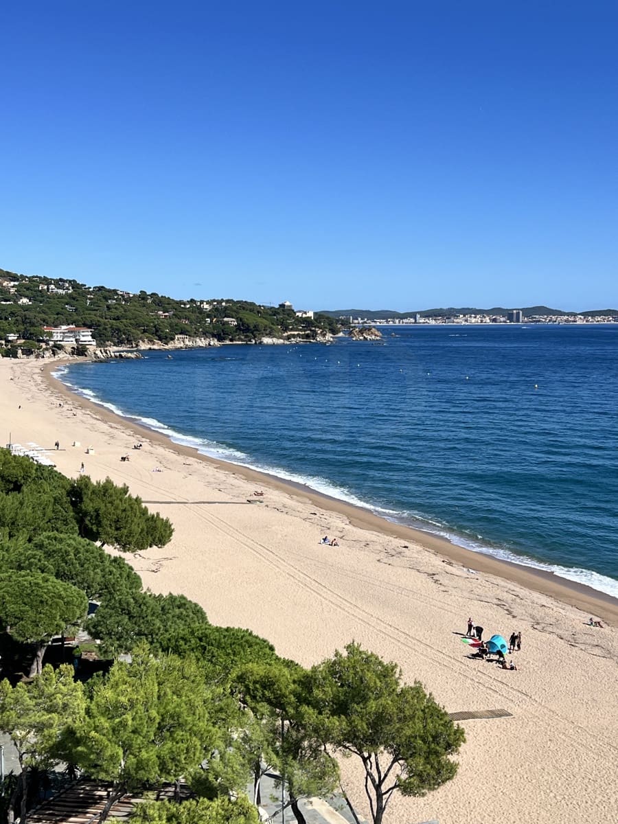 2 bedroom Apartment for sale in Platja d'Aro with garage - € 480,000 (Ref: 10163659)