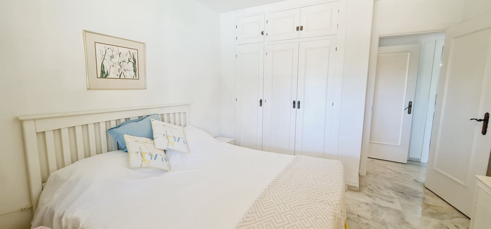 4 bedroom Villa for sale in Mijas with pool garage - € 950,000 (Ref: 10163665)