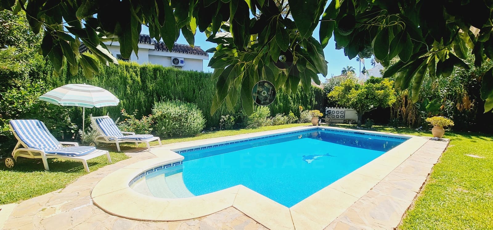 4 bedroom Villa for sale in Mijas with pool garage - € 950,000 (Ref: 10163665)