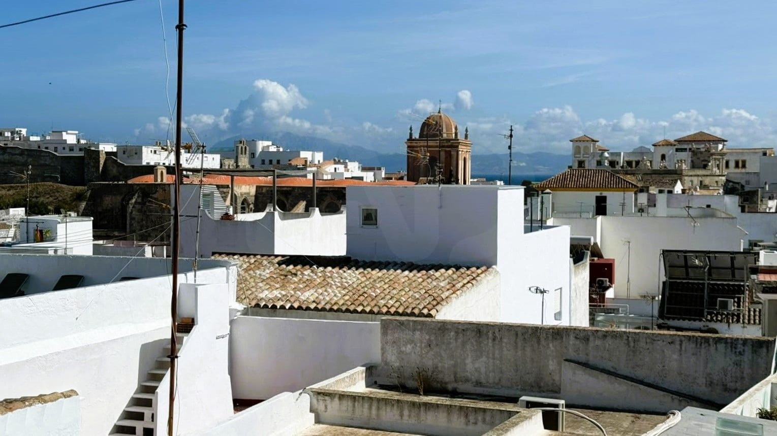 Ático de 2 habitaciones en Tarifa en venta - 299.000 € (Ref: 10164021)