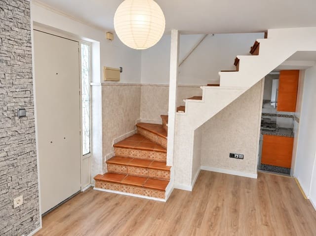 3 Zimmer Reihenhaus zu verkaufen in La Zubia - 160.000 € (Ref: 10164027)