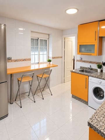 3 chambre Villa/Maison Mitoyenne à vendre à La Zubia - 160 000 € (Ref: 10164027)