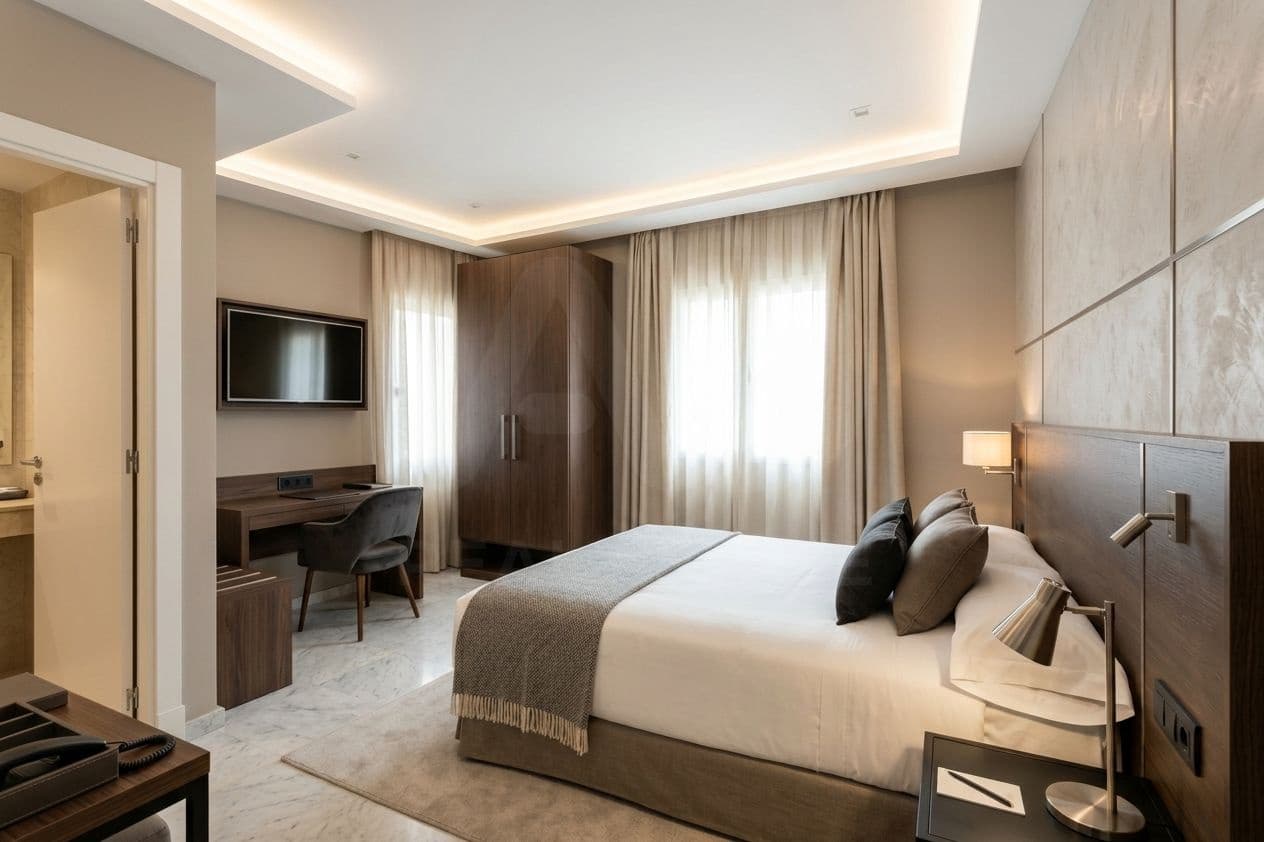 Kommersiell til salgs i Tortosa - € 1 690 000 (Ref: 10164030)