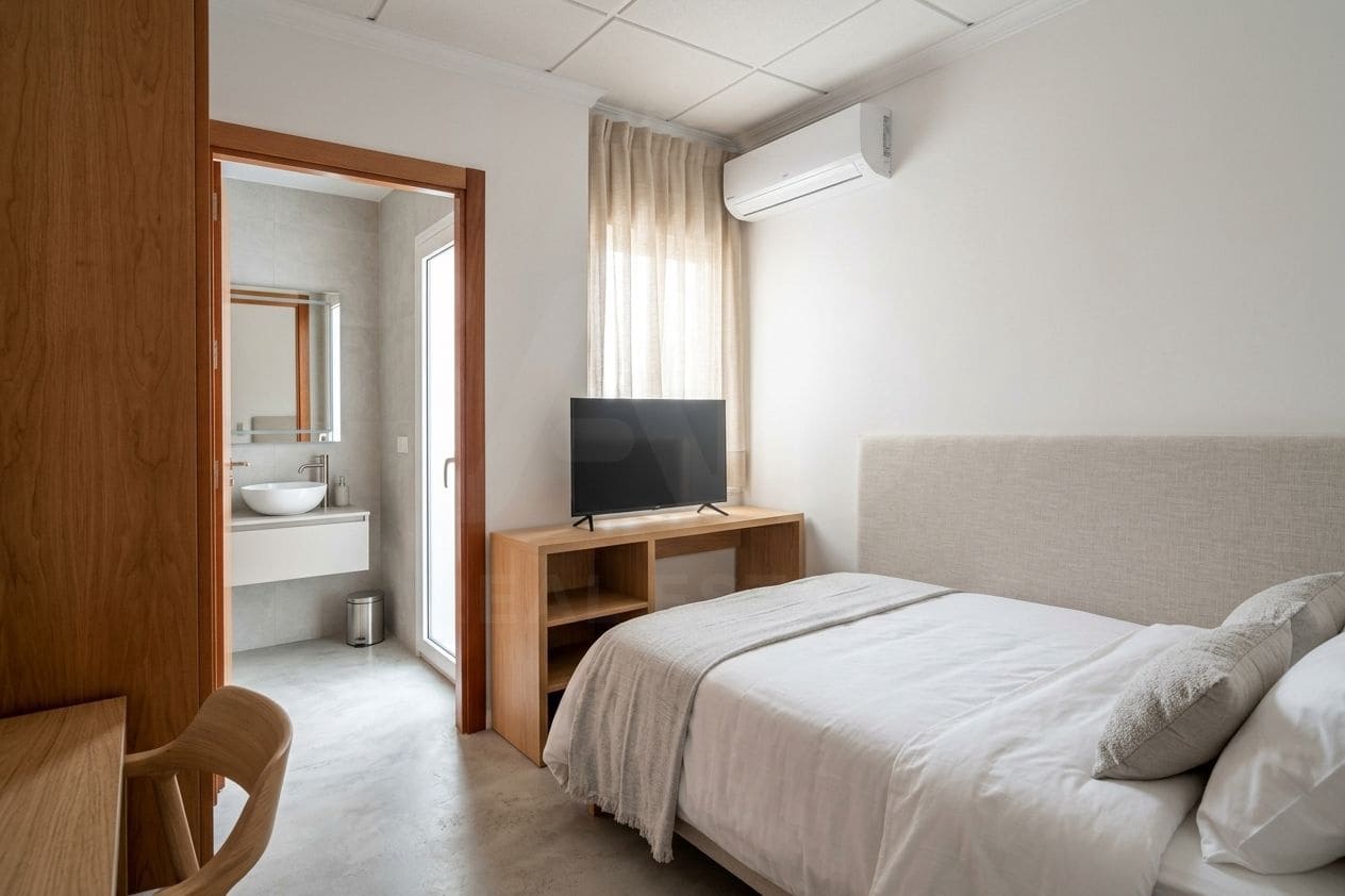 Kommersiell til salgs i Tortosa - € 1 690 000 (Ref: 10164030)