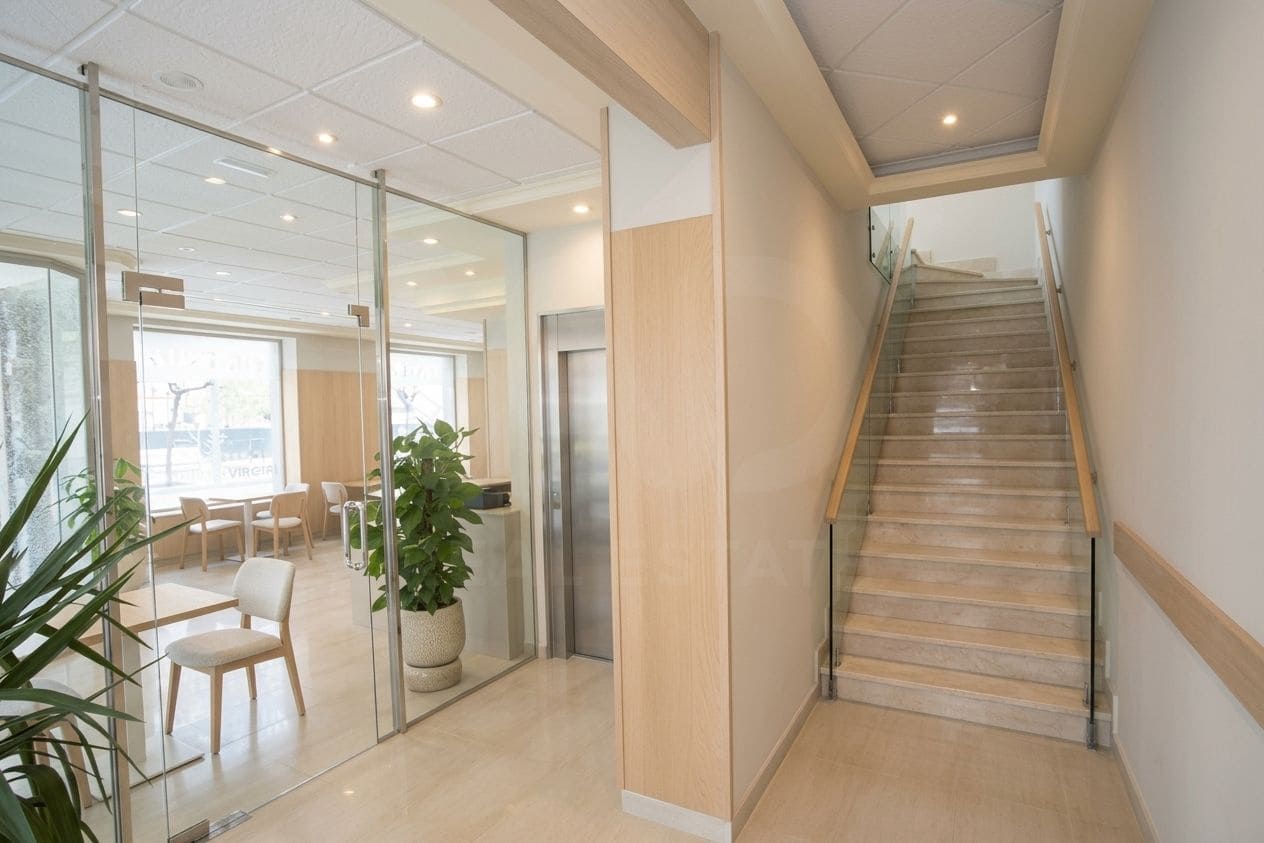 Kommersiell til salgs i Tortosa - € 1 690 000 (Ref: 10164030)