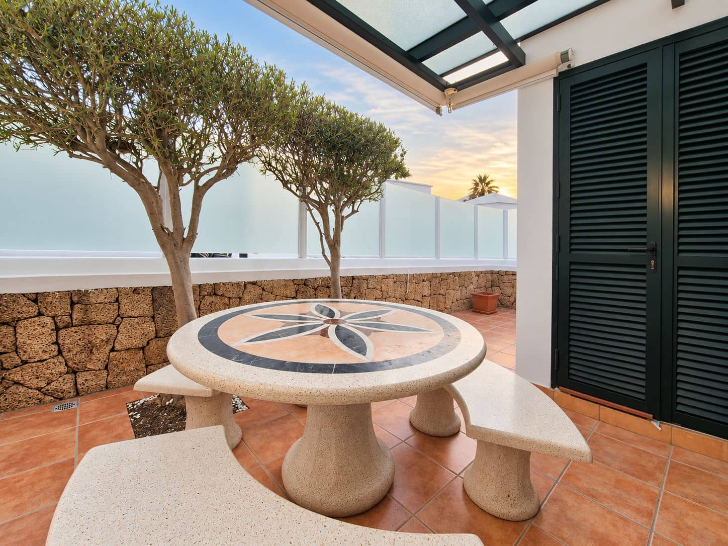 2 bedroom Townhouse for sale in Arona with pool - € 580,000 (Ref: 10164031)