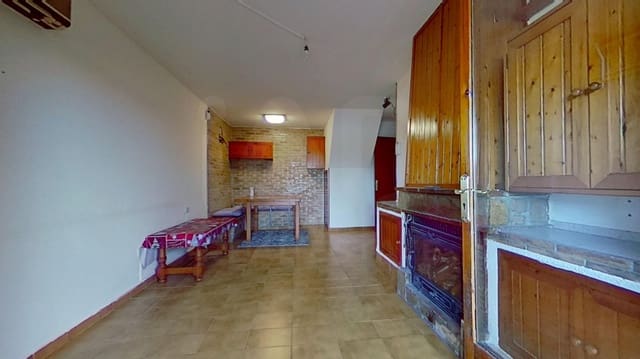 3 slaapkamer Rijtjeshuis te koop in Creixell met zwembad - € 220.000 (Ref: 10164034)