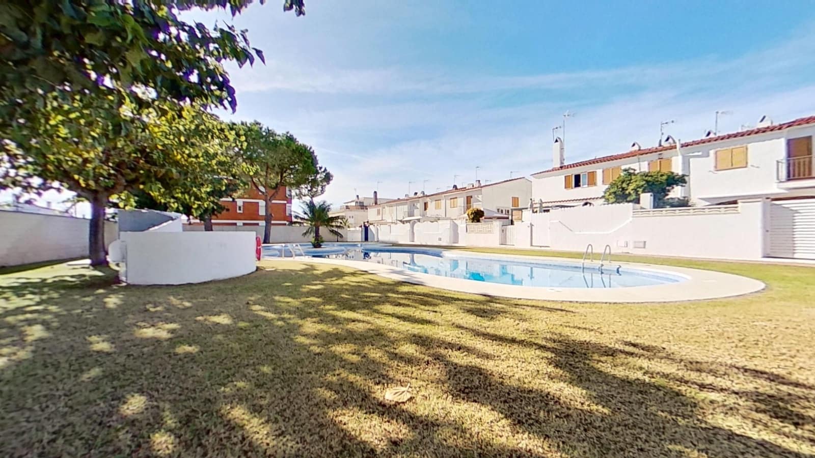 3 slaapkamer Rijtjeshuis te koop in Creixell met zwembad - € 220.000 (Ref: 10164034)
