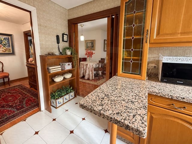 3 soverom Leilighet til salgs i Leon by - € 389 000 (Ref: 10164952)