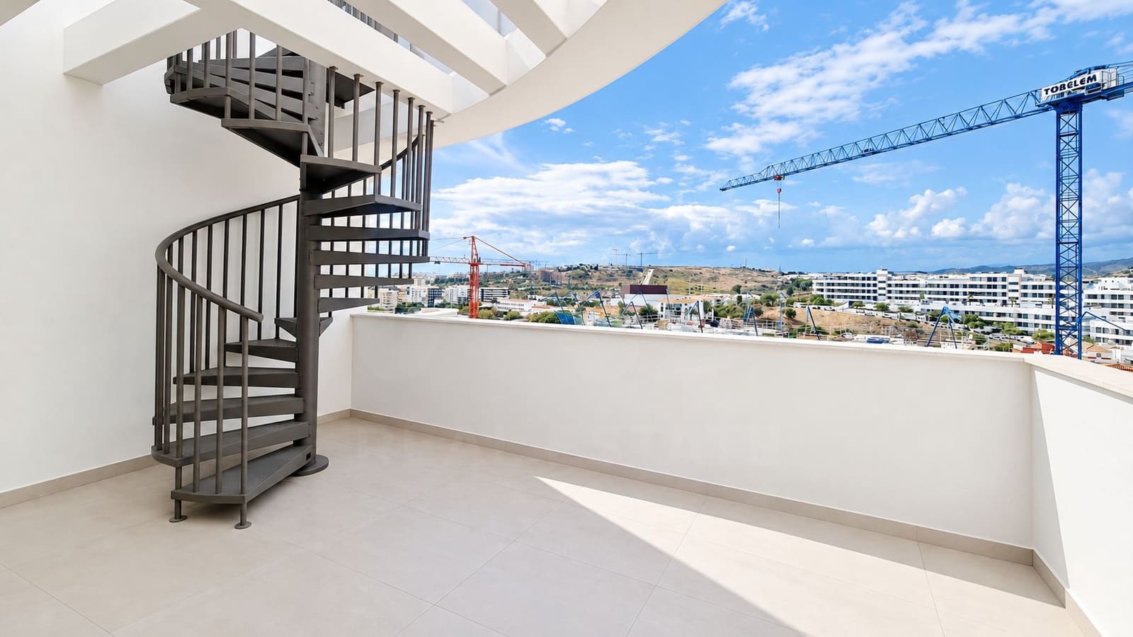 2 makuuhuone Kattohuoneisto myytävänä paikassa Estepona mukana uima-altaan 
autotalli - 470 000 € (Ref: 10164954)