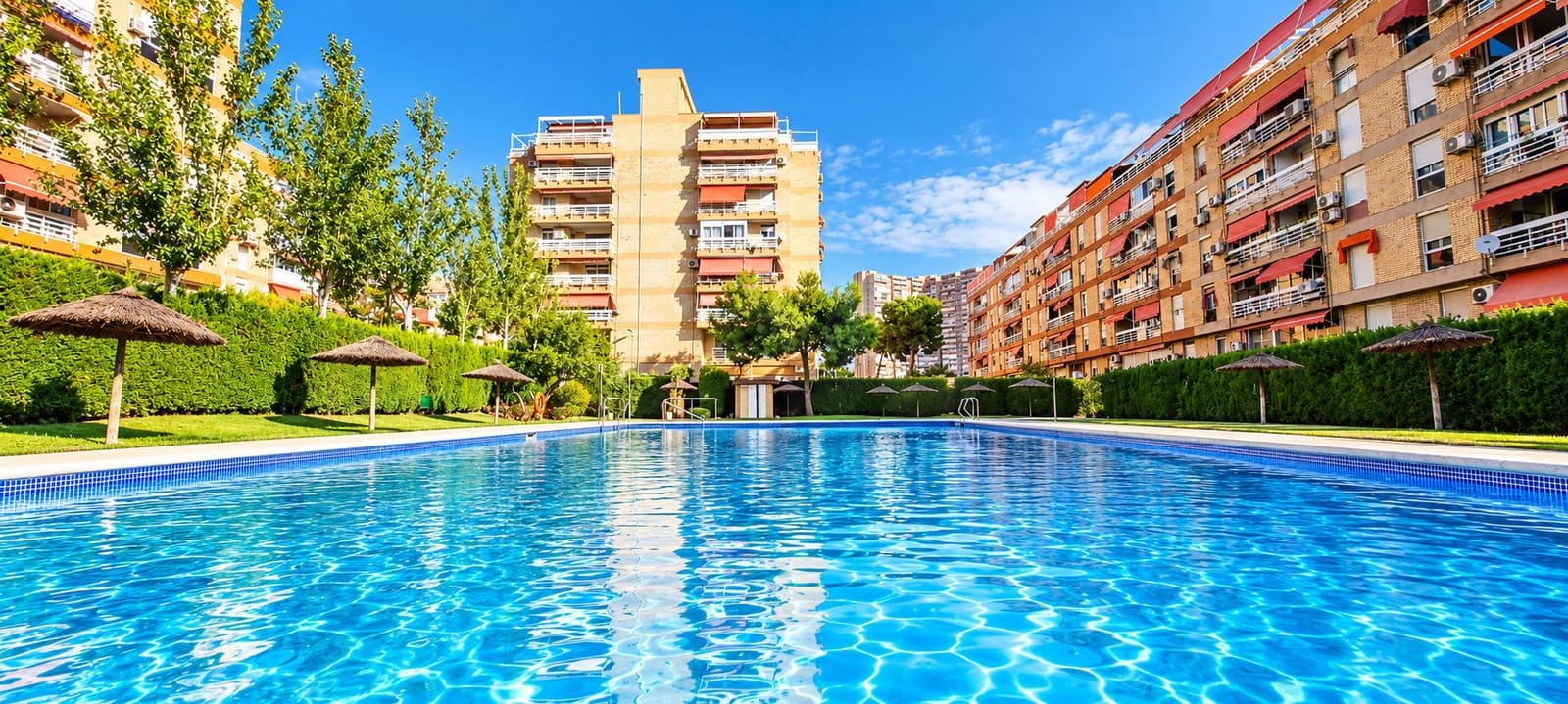 3 slaapkamer Appartement te koop in Alicante stad met zwembad - € 205.000 (Ref: 10164956)