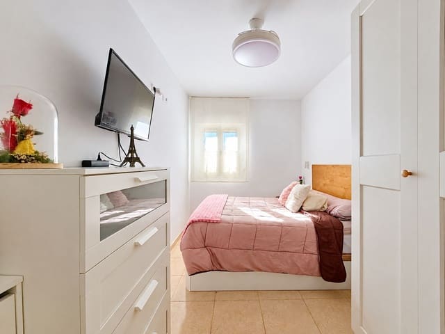 1 soverom Leilighet til salgs i Gabia Grande, Las Gabias med garasje - € 119 000 (Ref: 10164957)
