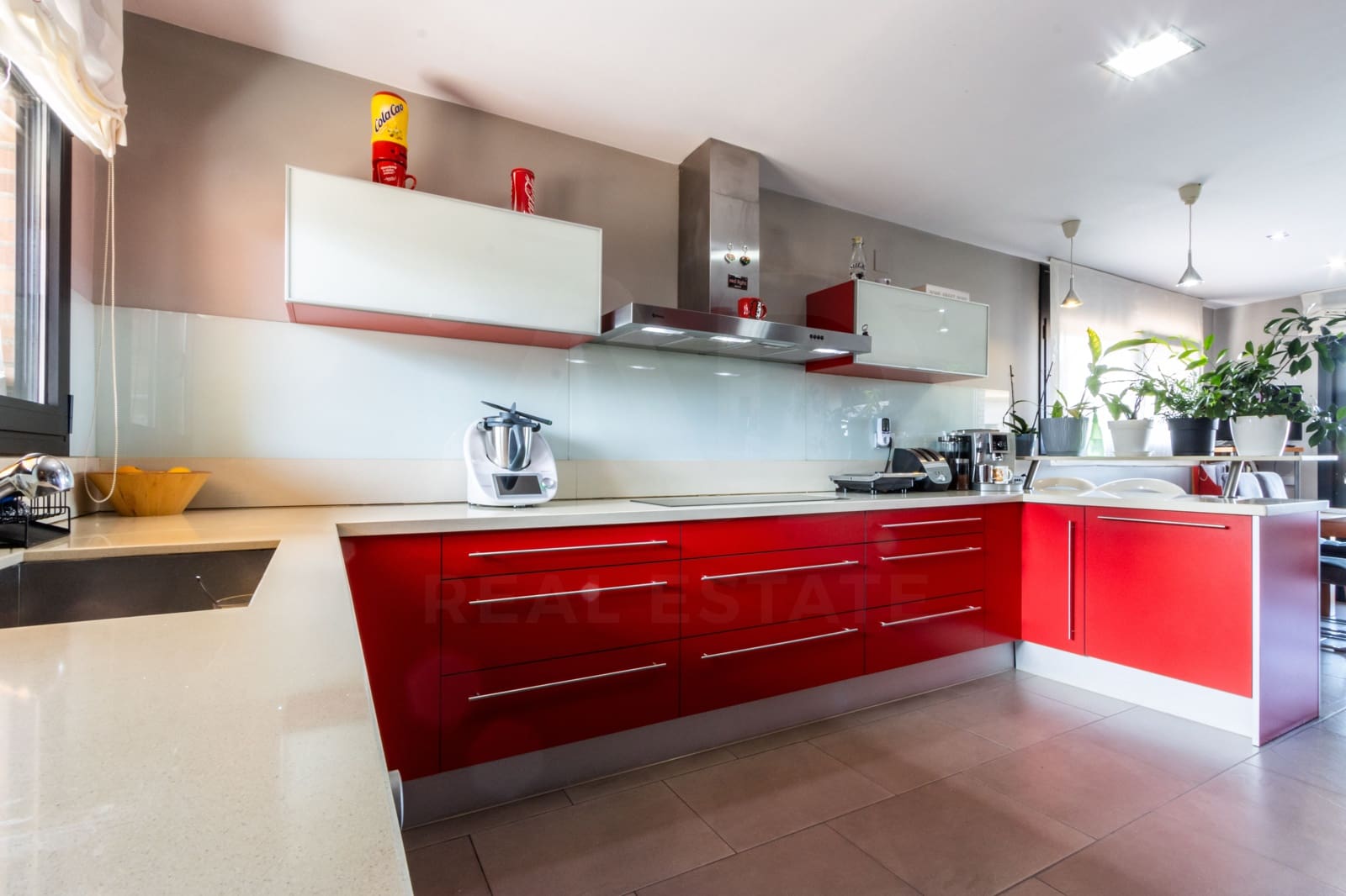 4 bedroom Villa for sale in Llica de Vall with pool garage - € 775,000 (Ref: 10164958)