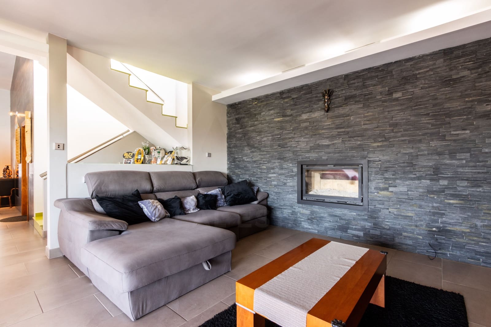 4 bedroom Villa for sale in Llica de Vall with pool garage - € 775,000 (Ref: 10164958)