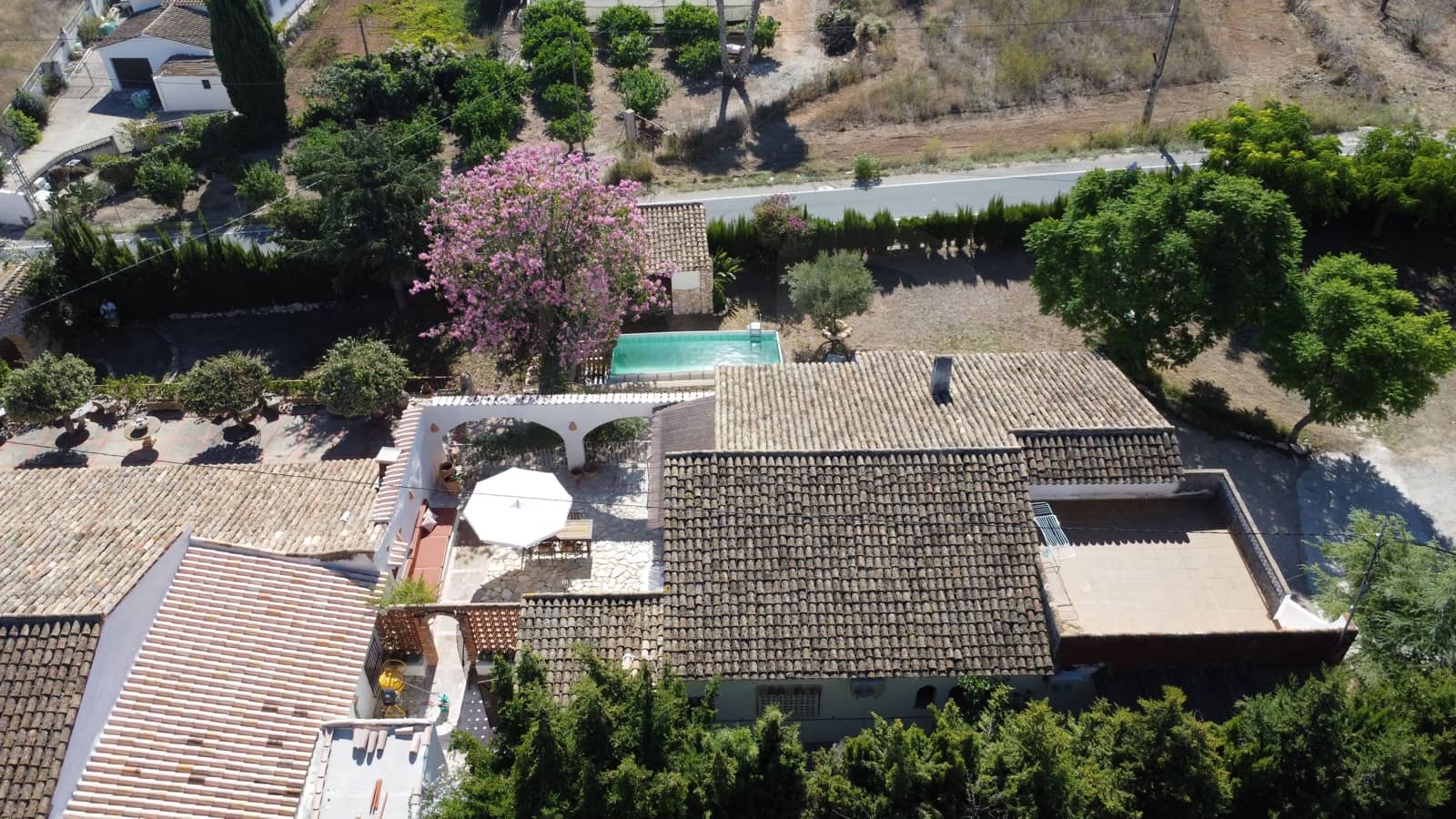 4 bedroom Villa for sale in Teulada with pool - € 799,000 (Ref: 10164959)