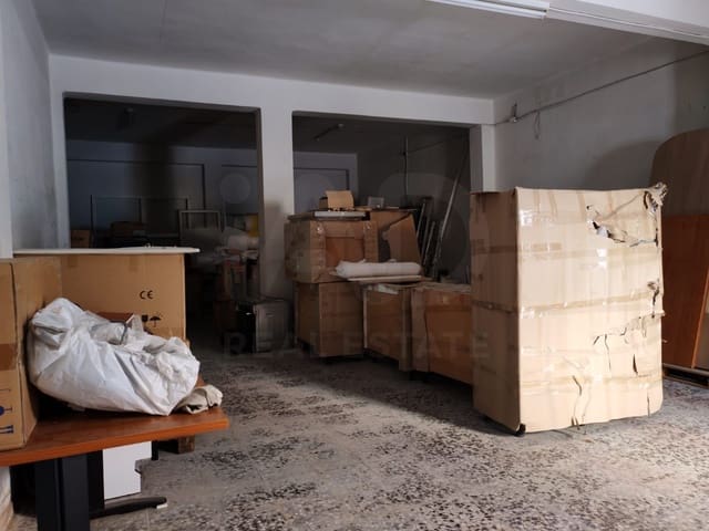 Erhverv til salg i Valencia by - € 95.000 (Ref: 10165577)
