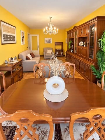 4 Zimmer Apartment zu vermieten in León Stadt - 950 € (Ref: 10165578)
