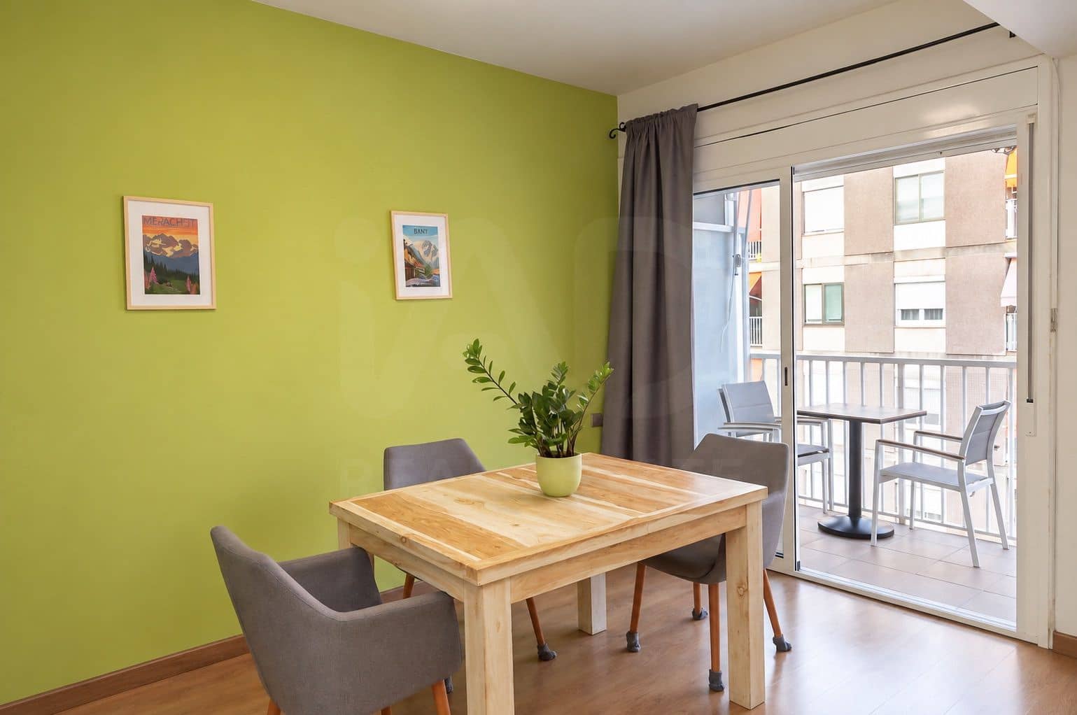 2 Zimmer Apartment zu verkaufen in L'Hospitalet de Llobregat - 320.000 € (Ref: 10165704)