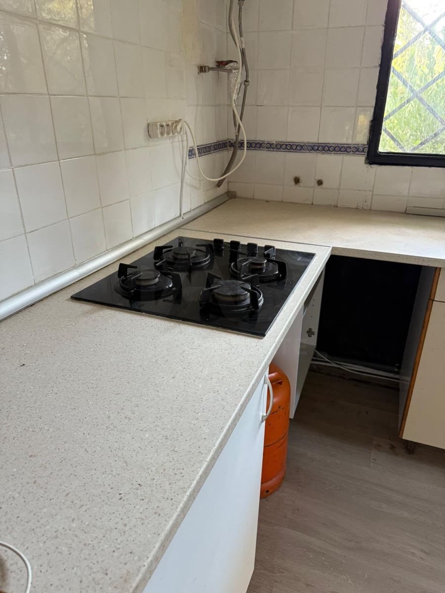 2 bedroom Townhouse for sale in Chinchon with pool garage - € 188,000 (Ref: 10165705)