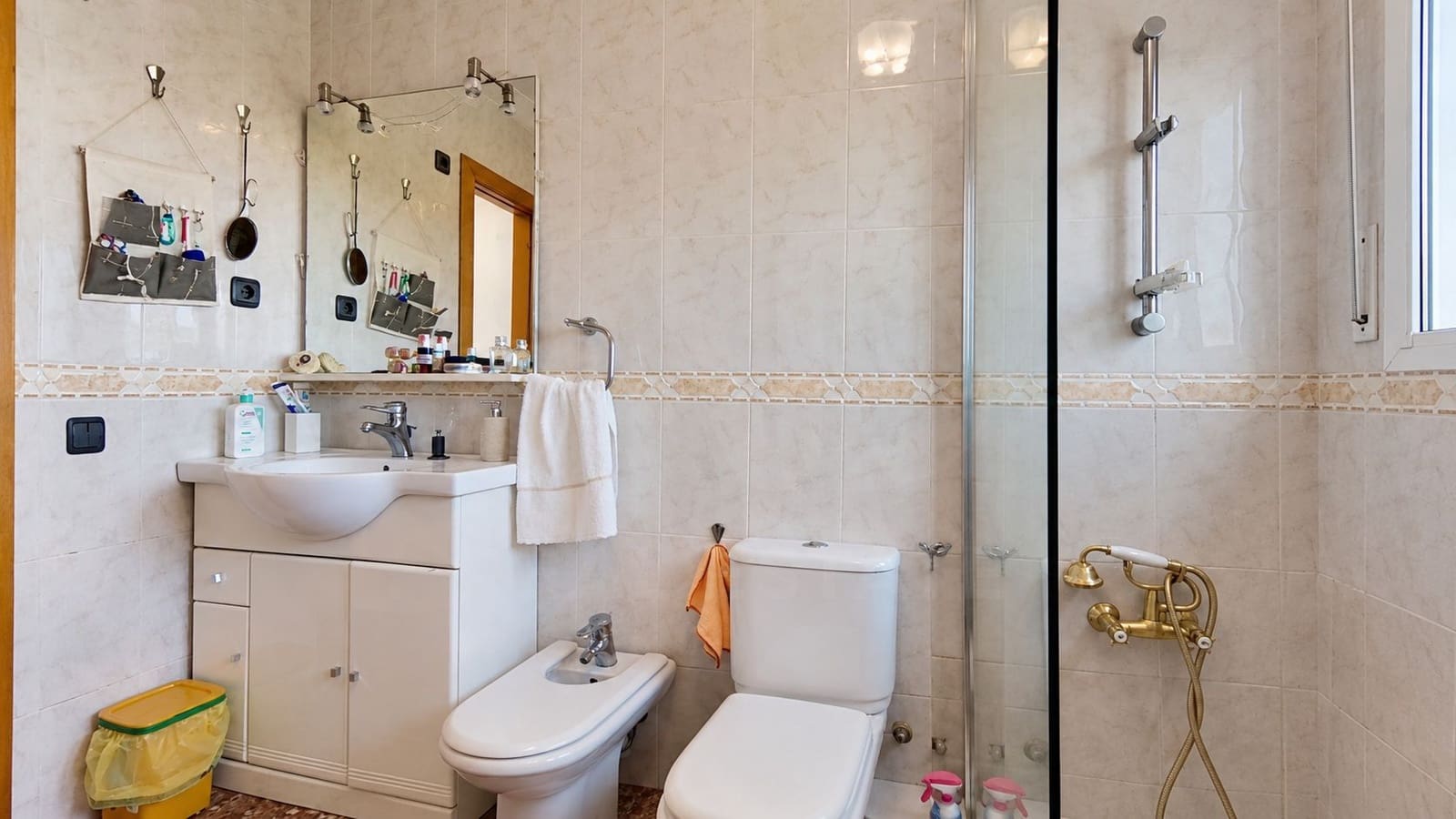 6 bedroom Villa for sale in Roda de Bara - € 545,000 (Ref: 10165977)