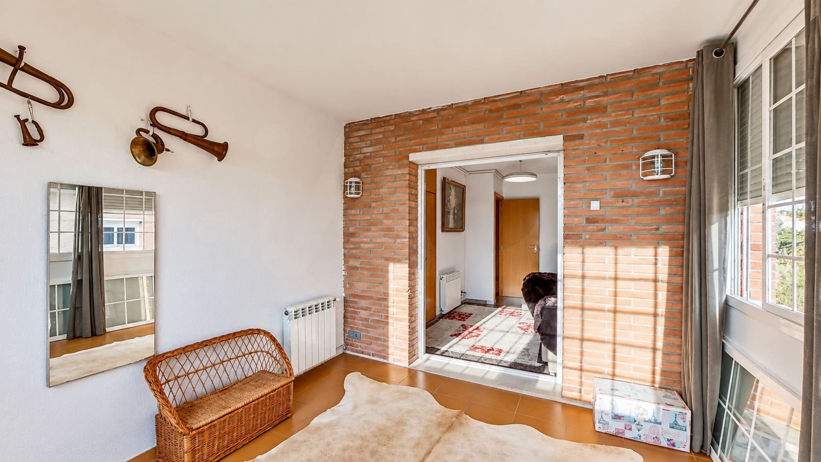 6 bedroom Villa for sale in Roda de Bara - € 545,000 (Ref: 10165977)