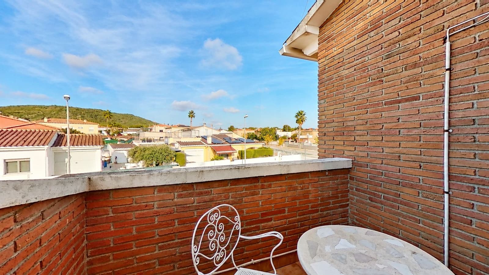 6 bedroom Villa for sale in Roda de Bara - € 545,000 (Ref: 10165977)