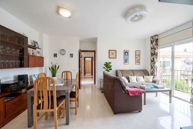 3 soveværelse Lejlighed til salg i El Vendrell med garage - € 158.000 (Ref: 10165978)