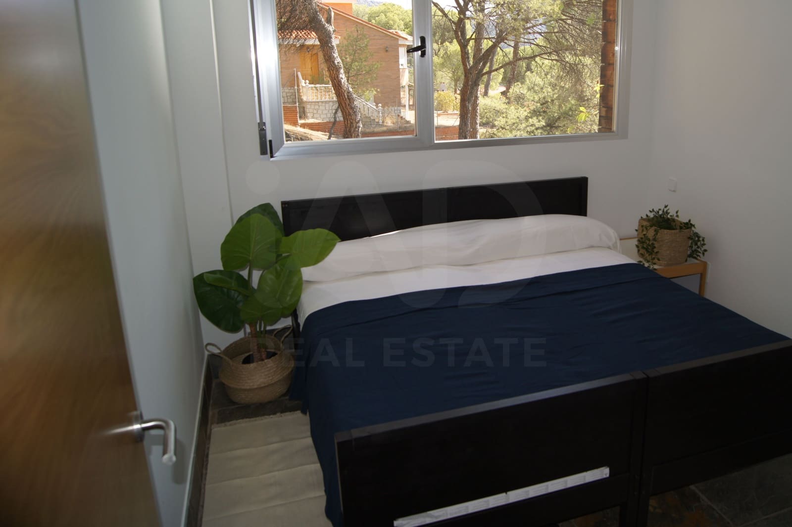 5 bedroom Villa for sale in San Martin de Valdeiglesias with pool garage - € 359,000 (Ref: 10165983)