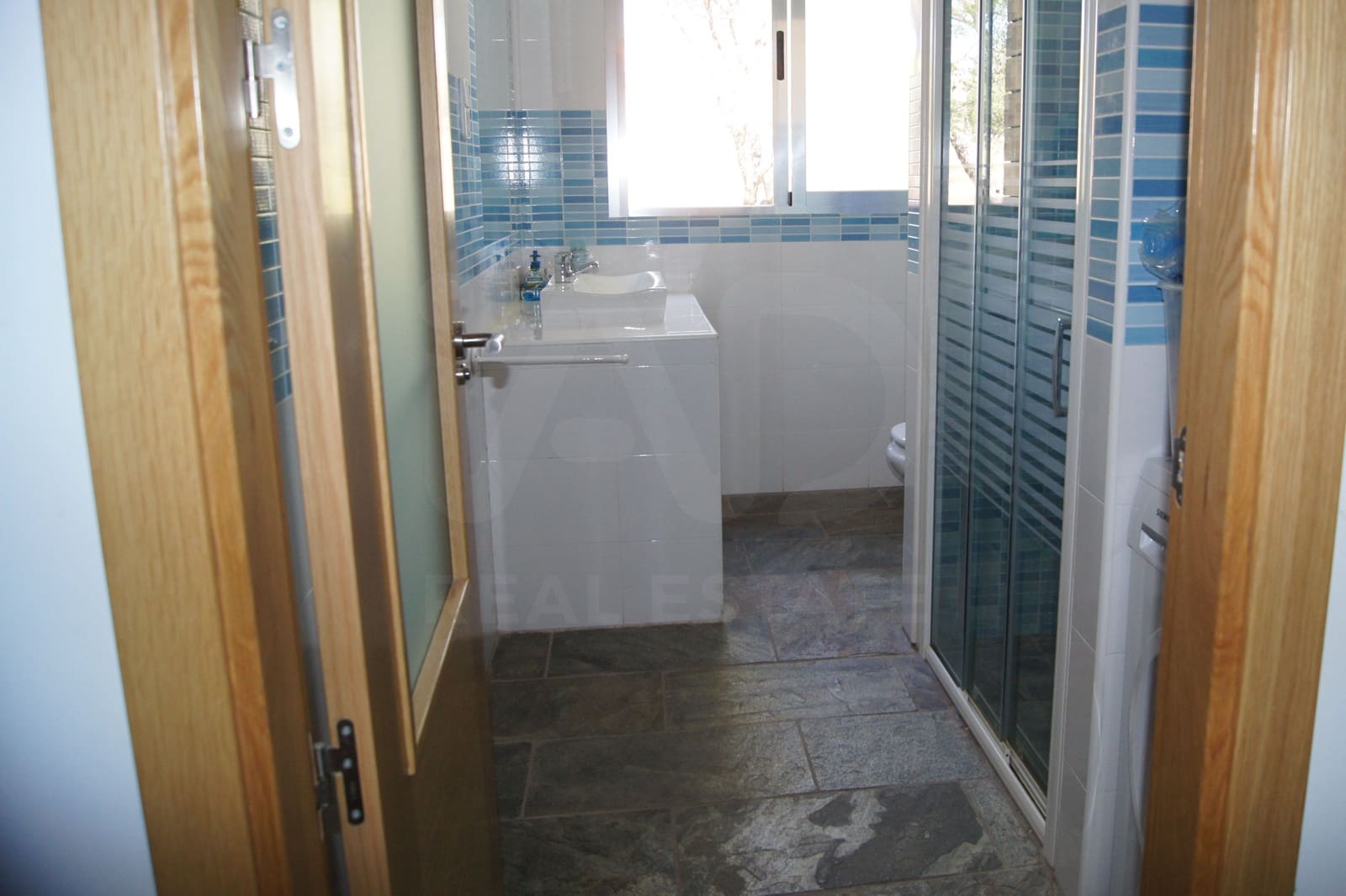 5 bedroom Villa for sale in San Martin de Valdeiglesias with pool garage - € 359,000 (Ref: 10165983)