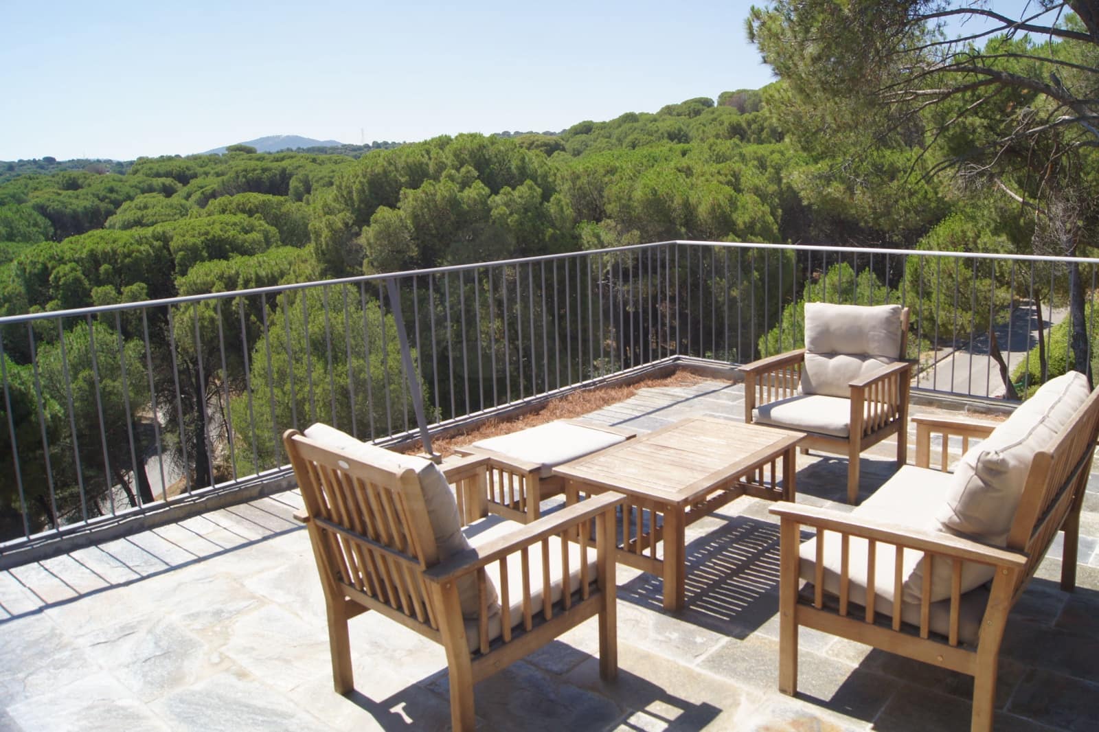 5 bedroom Villa for sale in San Martin de Valdeiglesias with pool garage - € 359,000 (Ref: 10165983)