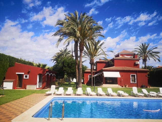 7 makuuhuone Huvila myytävänä paikassa San Juan de Alicante / Sant Joan d'Alacant mukana uima-altaan 
autotalli - 1 250 000 € (Ref: 10165989)