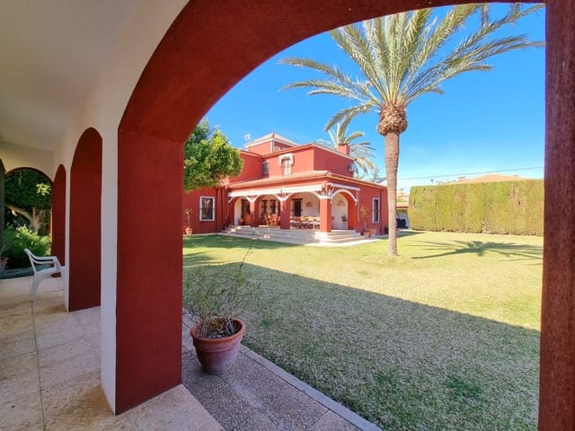 7 makuuhuone Huvila myytävänä paikassa San Juan de Alicante / Sant Joan d'Alacant mukana uima-altaan 
autotalli - 1 250 000 € (Ref: 10165989)