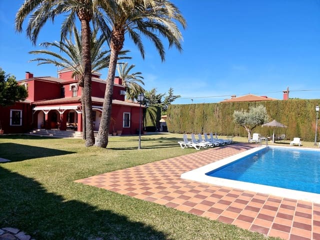 7 makuuhuone Huvila myytävänä paikassa San Juan de Alicante / Sant Joan d'Alacant mukana uima-altaan 
autotalli - 1 250 000 € (Ref: 10165989)