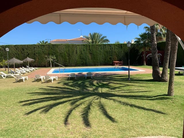 7 makuuhuone Huvila myytävänä paikassa San Juan de Alicante / Sant Joan d'Alacant mukana uima-altaan 
autotalli - 1 250 000 € (Ref: 10165989)