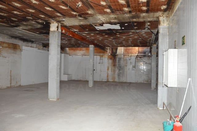 Erhverv til leje i Tarragona by - € 800 (Ref: 10165992)