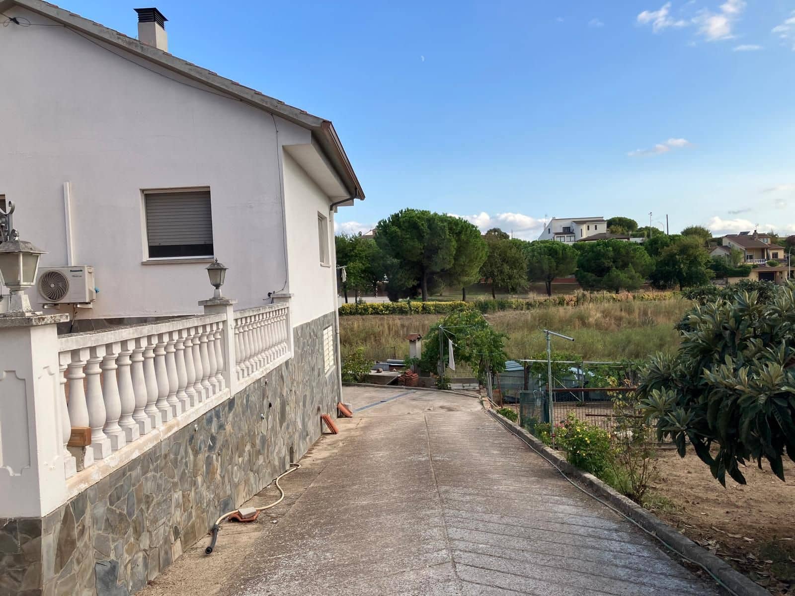3 bedroom Villa for sale in Llica de Vall with garage - € 425,000 (Ref: 10167552)