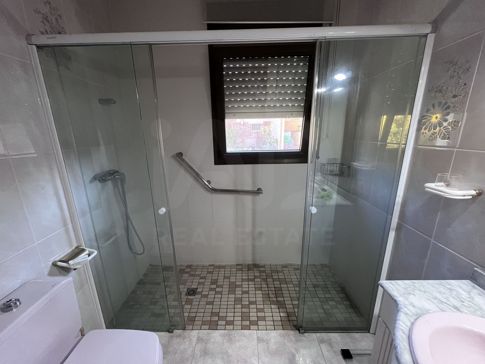 3 bedroom Villa for sale in Llica de Vall with garage - € 425,000 (Ref: 10167552)