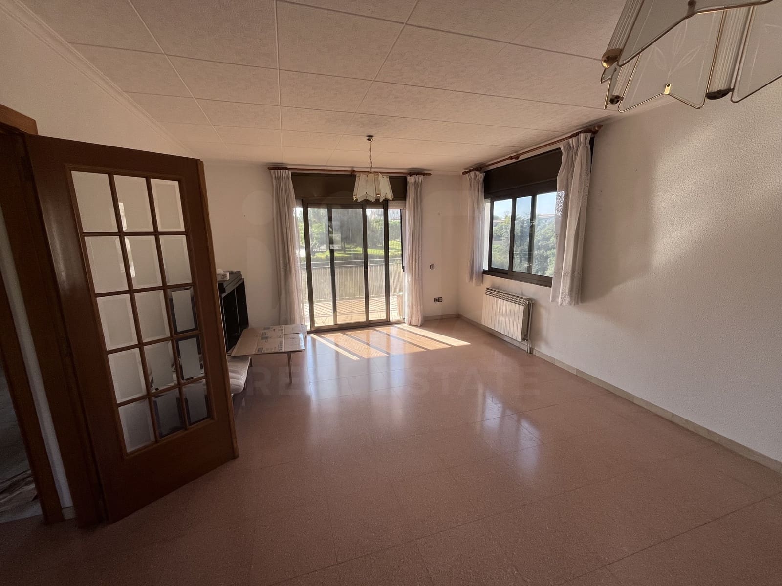 3 bedroom Villa for sale in Llica de Vall with garage - € 425,000 (Ref: 10167552)