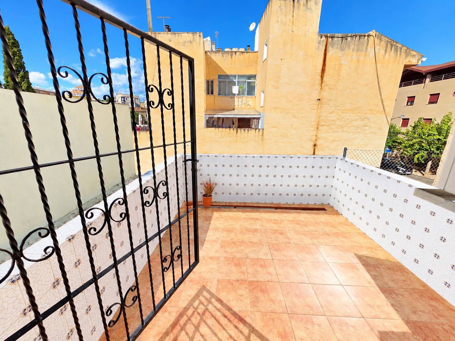 Casa de 3 habitaciones en Calasparra en venta - 85.000 € (Ref: 10167559)
