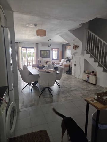 4 soveværelse Rækkehus til salg i Bel-Air, Estepona med swimmingpool - € 550.000 (Ref: 10167560)