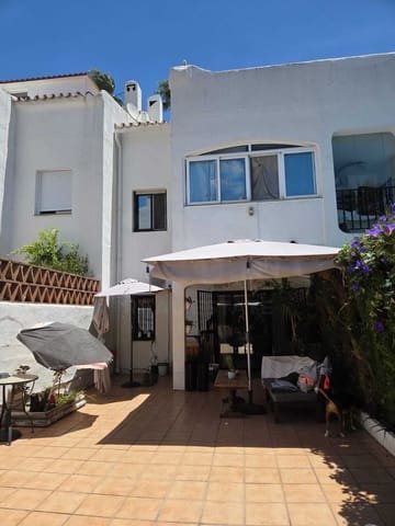 4 soveværelse Rækkehus til salg i Bel-Air, Estepona med swimmingpool - € 550.000 (Ref: 10167560)
