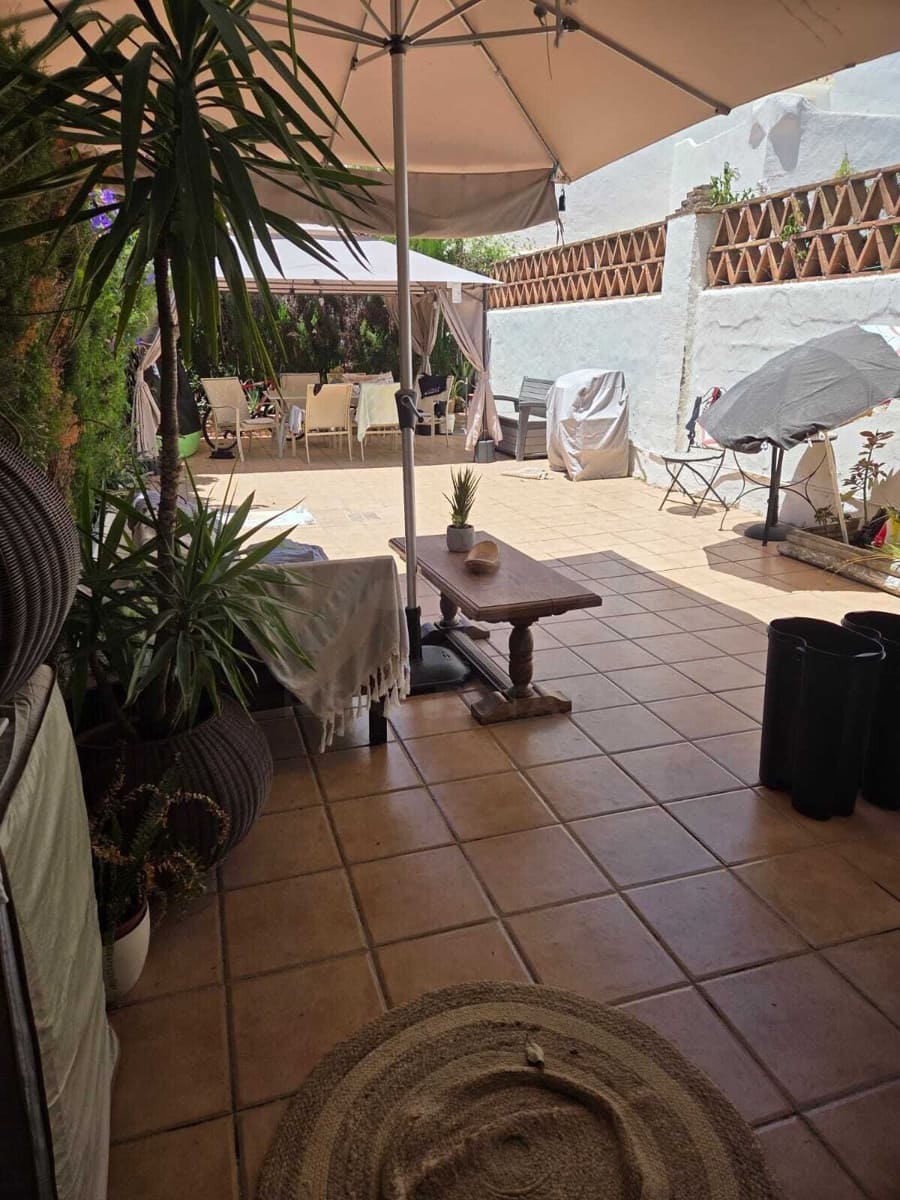4 soveværelse Rækkehus til salg i Bel-Air med swimmingpool - € 550.000 (Ref: 10167560)