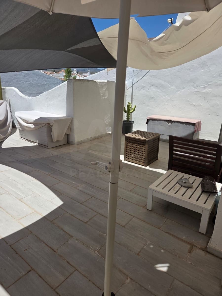 4 soveværelse Rækkehus til salg i Bel-Air med swimmingpool - € 550.000 (Ref: 10167560)