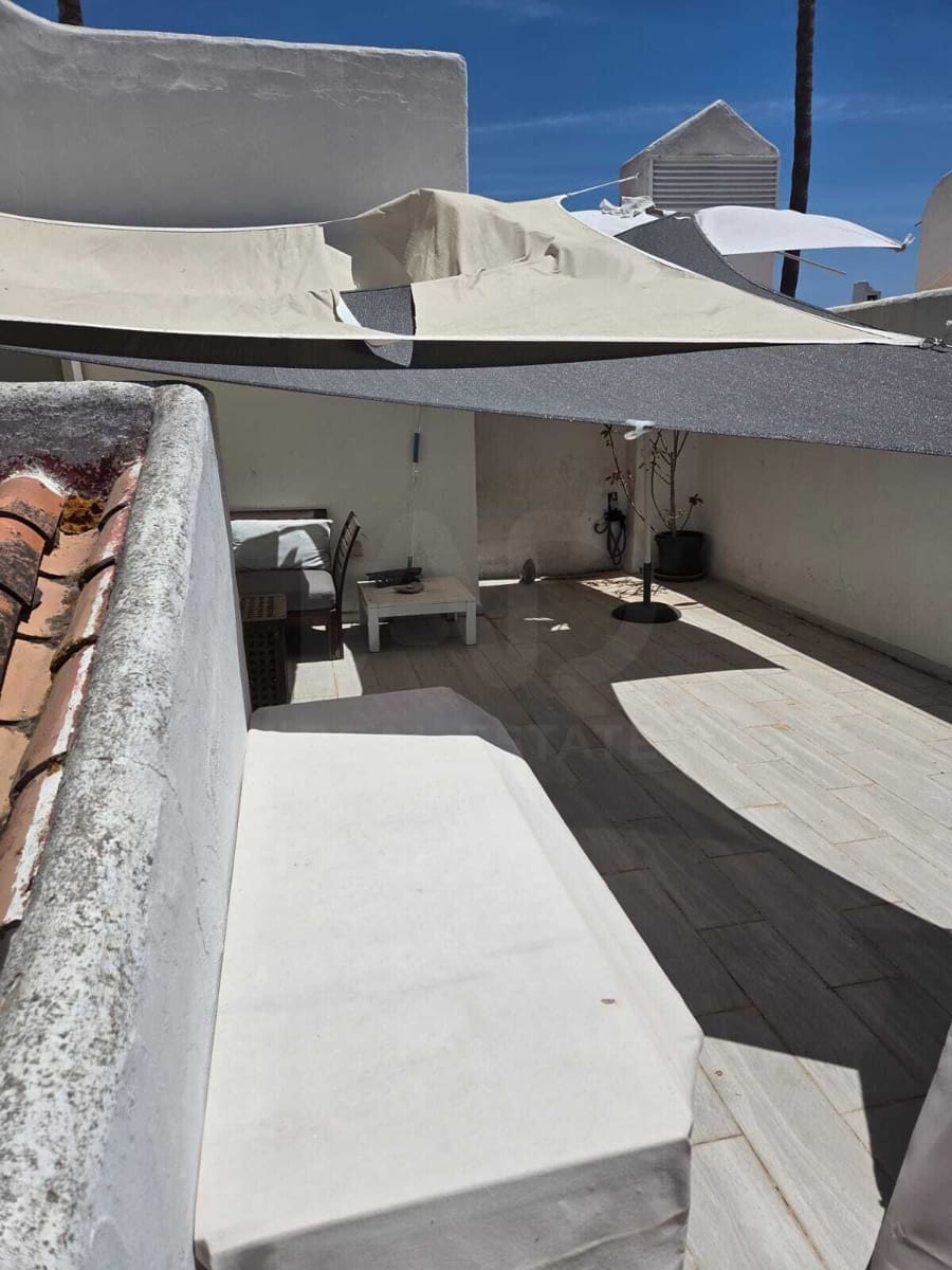 4 soveværelse Rækkehus til salg i Bel-Air med swimmingpool - € 550.000 (Ref: 10167560)