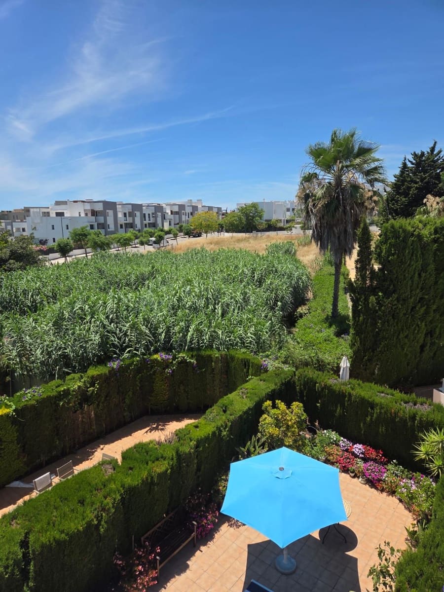 4 soveværelse Rækkehus til salg i Bel-Air med swimmingpool - € 550.000 (Ref: 10167560)
