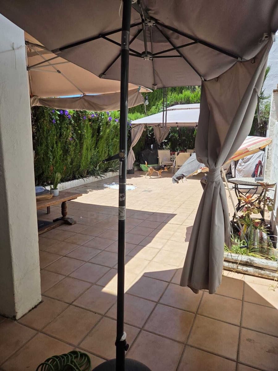 4 soveværelse Rækkehus til salg i Bel-Air med swimmingpool - € 550.000 (Ref: 10167560)